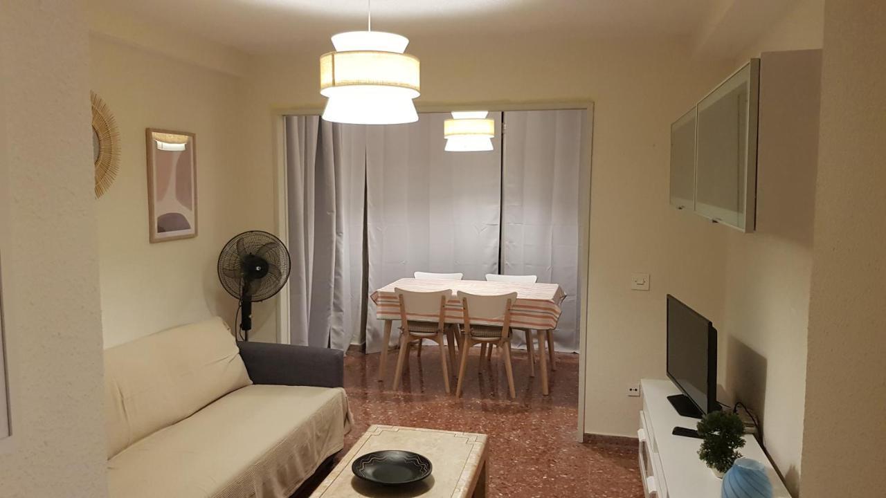Апартаменты Disponible En Abril-Wifi-3Hab, 6 Pers, -Piscina, Aire Acondi-Parking Opcionable Extra Бенидорм Экстерьер фото