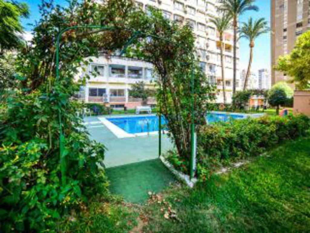 Апартаменты Disponible En Abril-Wifi-3Hab, 6 Pers, -Piscina, Aire Acondi-Parking Opcionable Extra Бенидорм Экстерьер фото